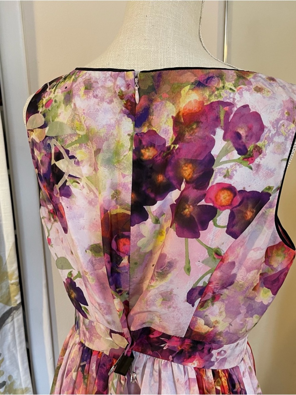 Liz Claiborne Purple Pink Floral Fit and Flare Midi Dress with Black-Trim Hem - Picture 5 of 10